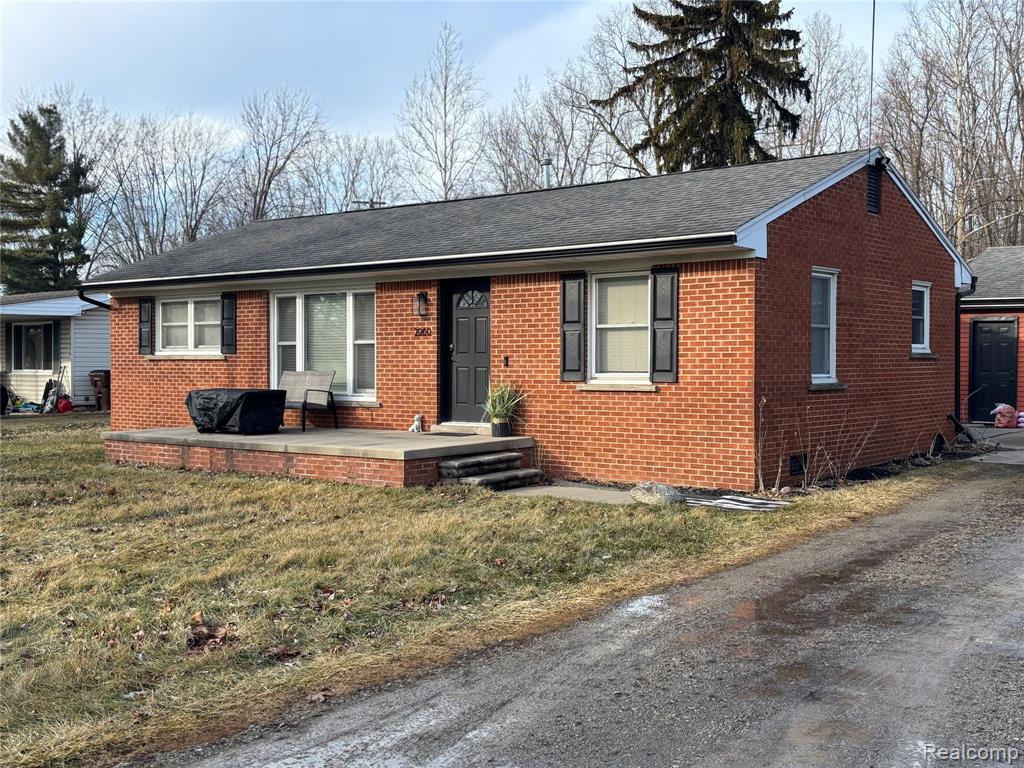 2060 Carleton West Road Carleton, MI 48117 - Photo 3 of 29 Gallery Image 3