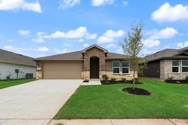 $2,495 | 16521 Hudson Pr Way, Justin, TX 76247