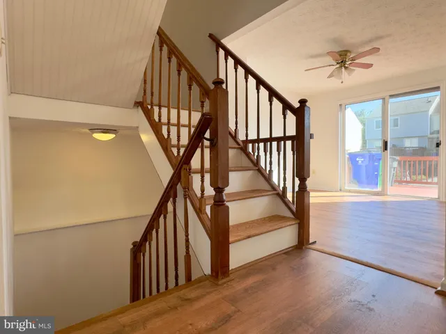 $424,900 | 9252 Pirates Cove, Columbia, MD 21046