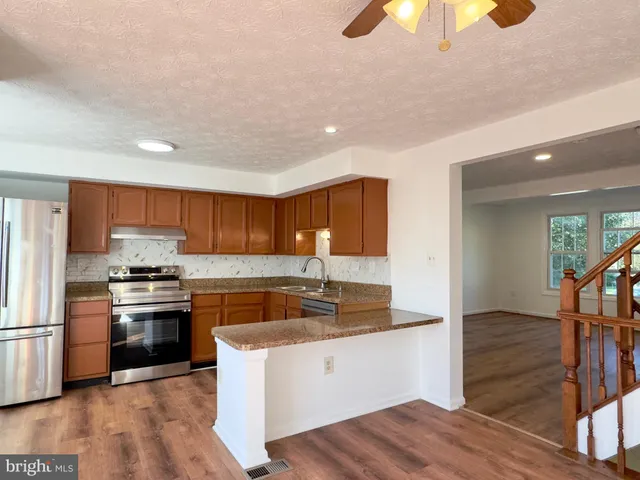 $424,900 | 9252 Pirates Cove, Columbia, MD 21046