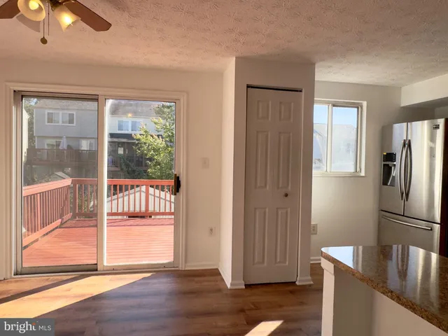 $424,900 | 9252 Pirates Cove, Columbia, MD 21046