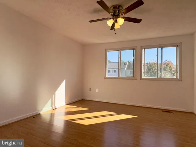 $424,900 | 9252 Pirates Cove, Columbia, MD 21046