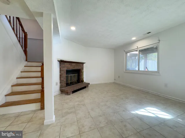 $424,900 | 9252 Pirates Cove, Columbia, MD 21046