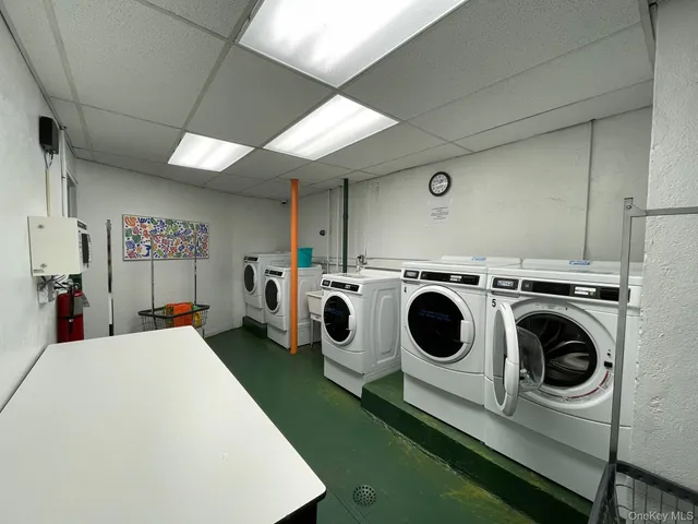 $249,000 | 50-15 39th Street, Unit 1F | Sunnyside