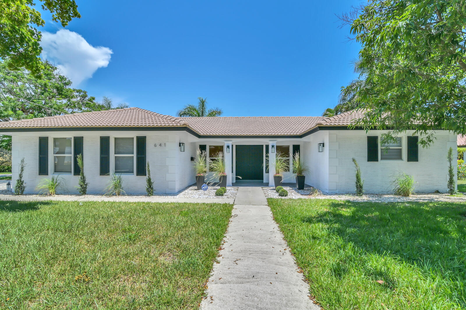 641 Marine Drive Boca Raton, FL 33431 - Photo 1 of 45 04 Front 04