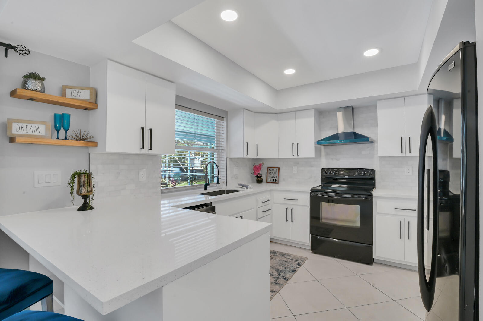 641 Marine Drive Boca Raton, FL 33431 - Photo 3 of 45 11 Kitchen 01