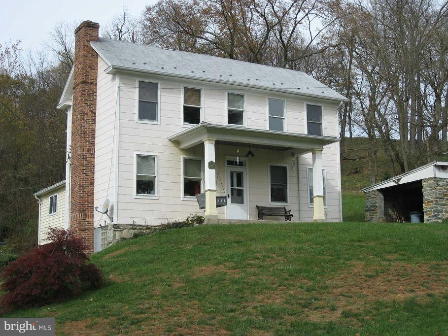 602 South Springdale Road New Windsor, MD 21776 - Photo 1 of 23 Exterior (Front)