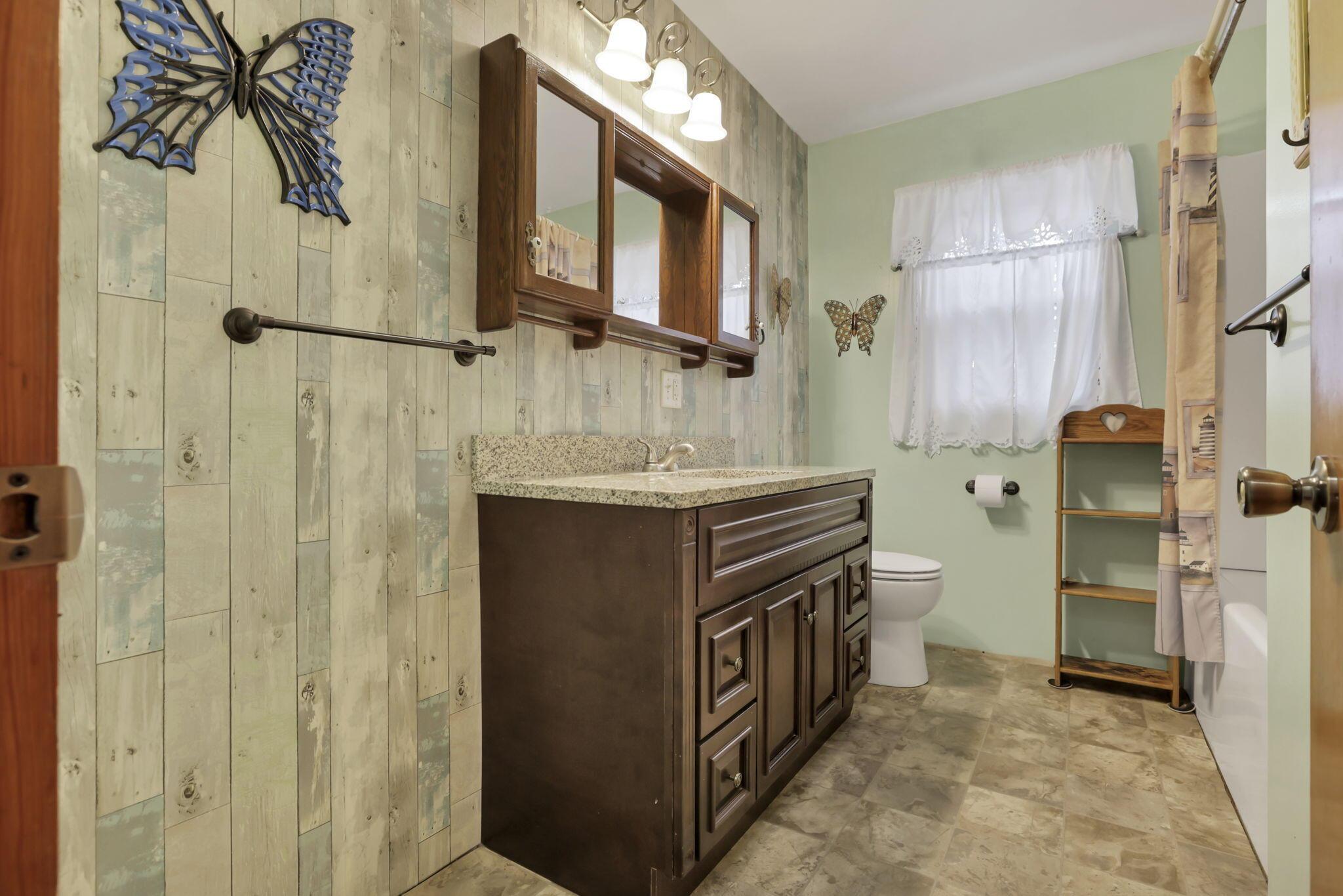 11200 Bremen Road Logan, OH 43138 - Photo 18 of 49 21-web-or-mls-939A6814