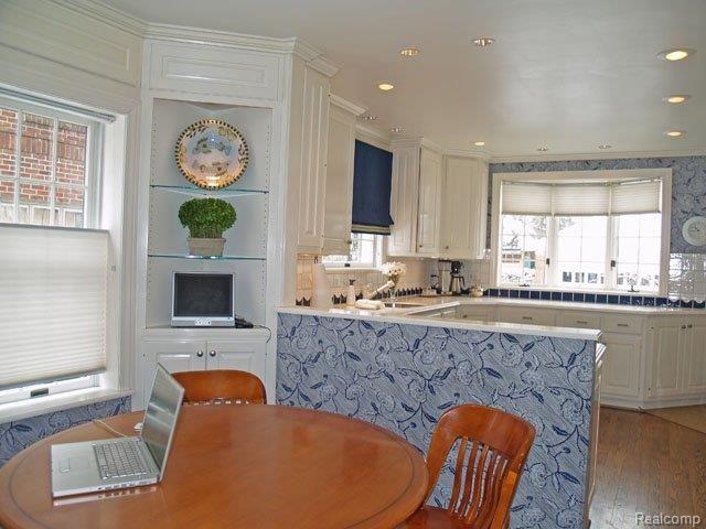 217 Merriweather Road Grosse Pointe, MI 48236 - Photo 10 of 21 Kitchen