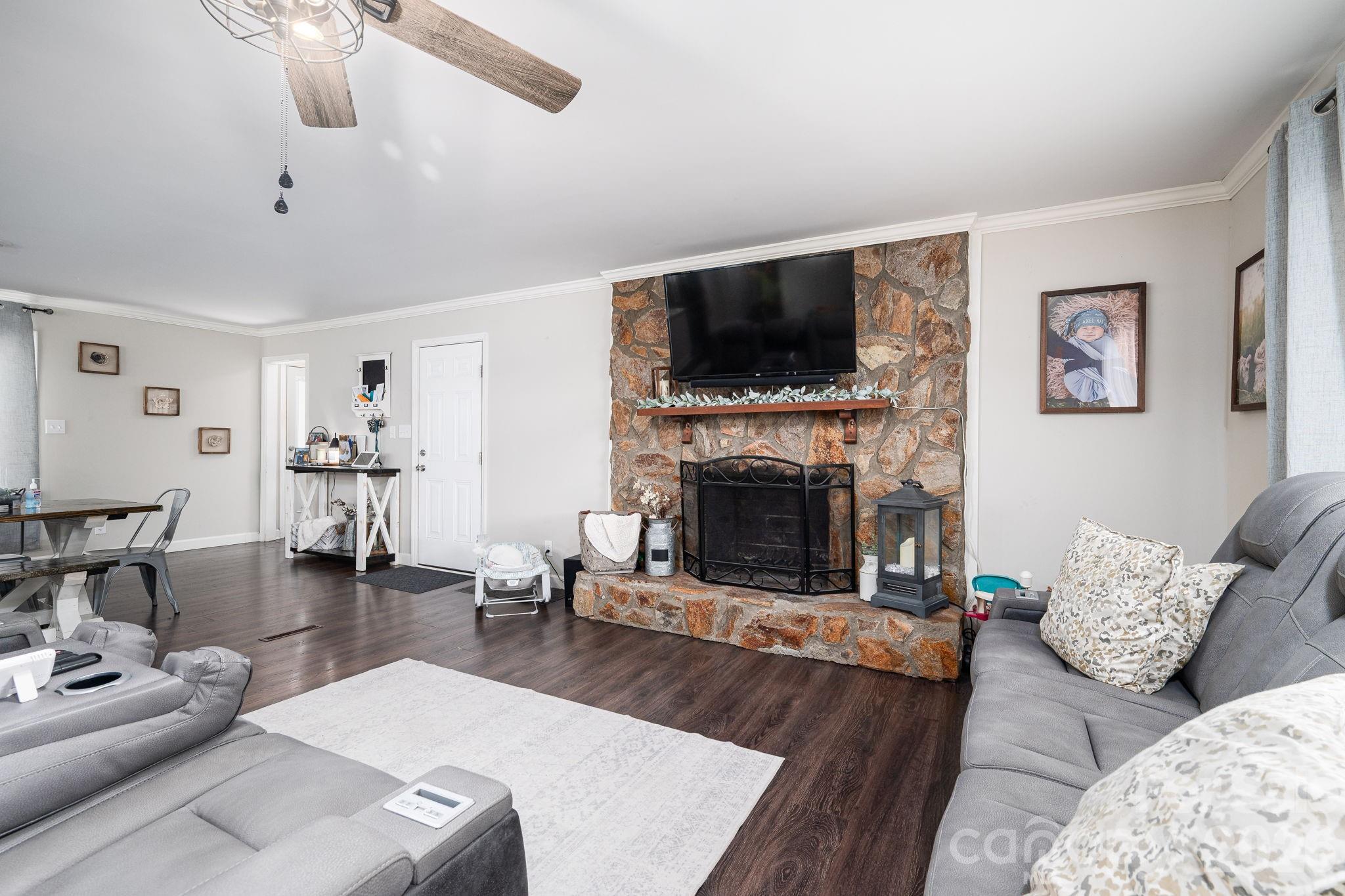 1718 Woolie Road Lincolnton, NC 28092 - Photo 8 of 37 Gallery Image 8