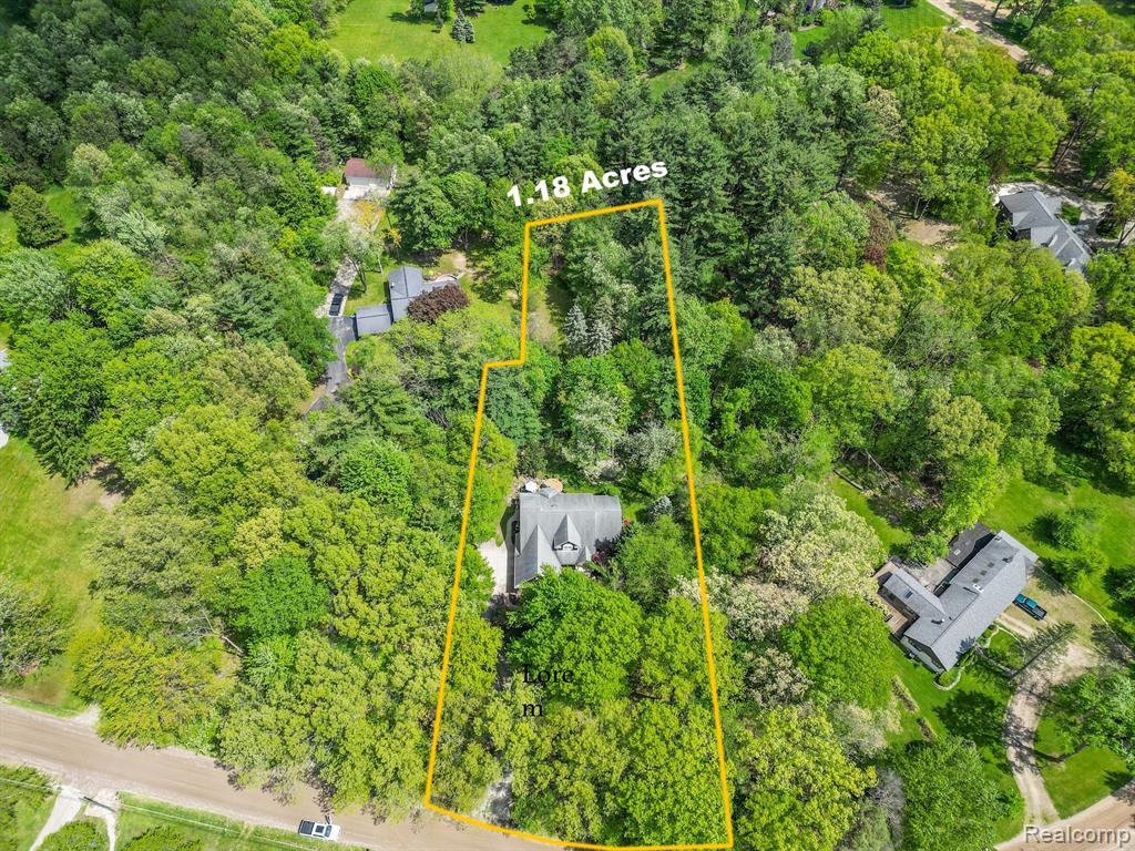 1331 Avon Circle West Rochester Hills, MI 48309 - Photo 49 of 54