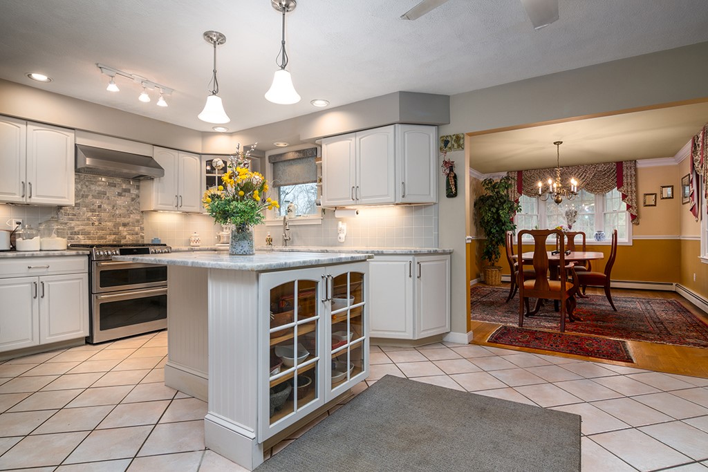 68 Shady Lea Road North Kingstown, RI 02852 - Photo 8 of 20 Gallery Image 8