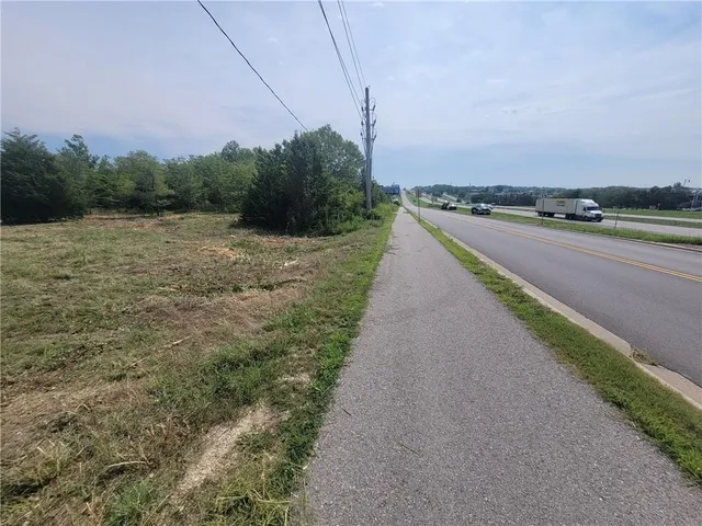 $749,900 | Jefferson Street, Blue Springs, MO 64014