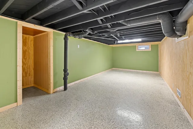 $279,900 | 625 Madison Avenue, West Bend, WI 53095