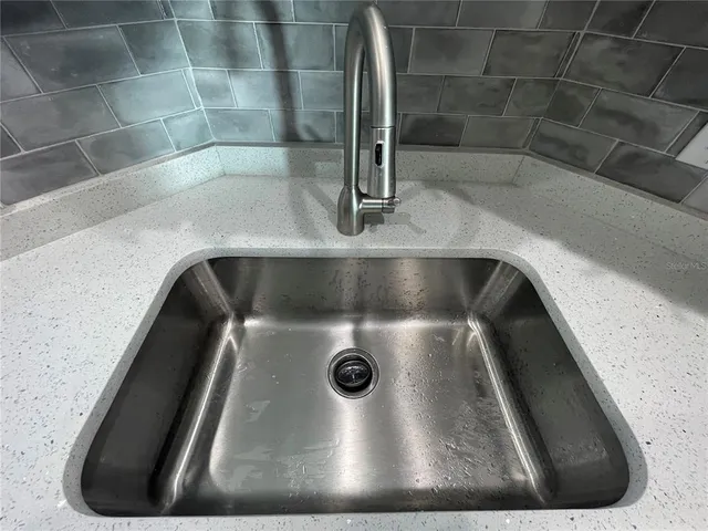 $339,000 | 5980 Shore Boulevard South, Unit 111, Gulfport, FL 33707