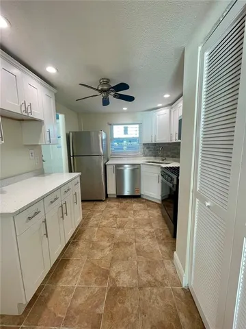 $339,000 | 5980 Shore Boulevard South, Unit 111, Gulfport, FL 33707