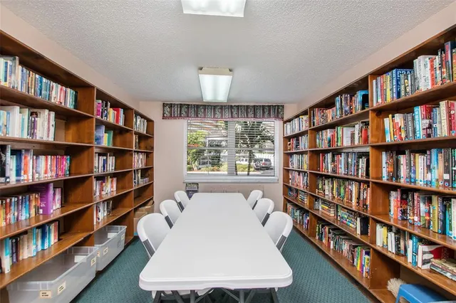 $339,000 | 5980 Shore Boulevard South, Unit 111, Gulfport, FL 33707