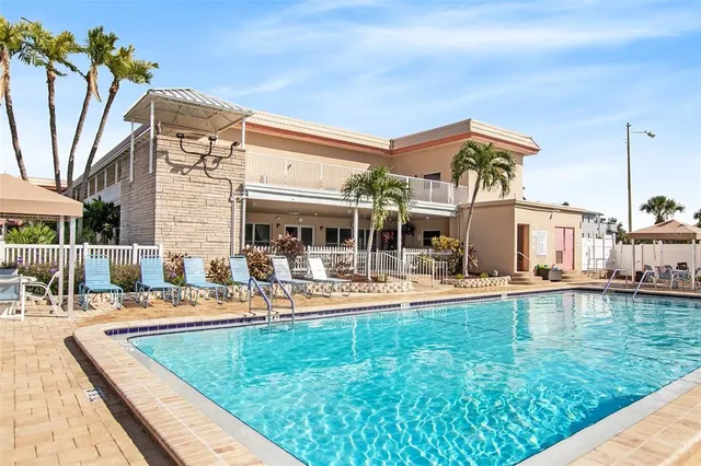 $339,000 | 5980 Shore Boulevard South, Unit 111, Gulfport, FL 33707