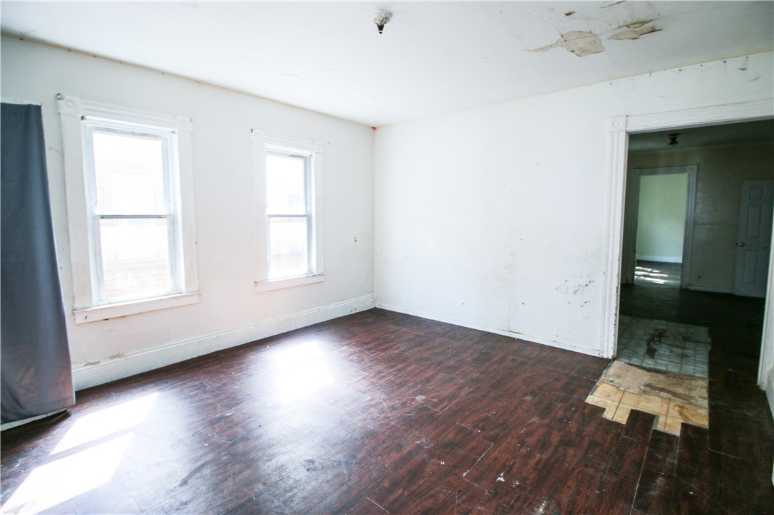 55 Weyl Street Rochester, NY 14621 - Photo 4 of 20