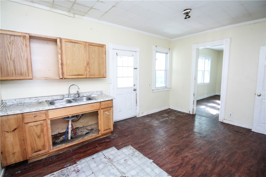 55 Weyl Street Rochester, NY 14621 - Photo 5 of 20