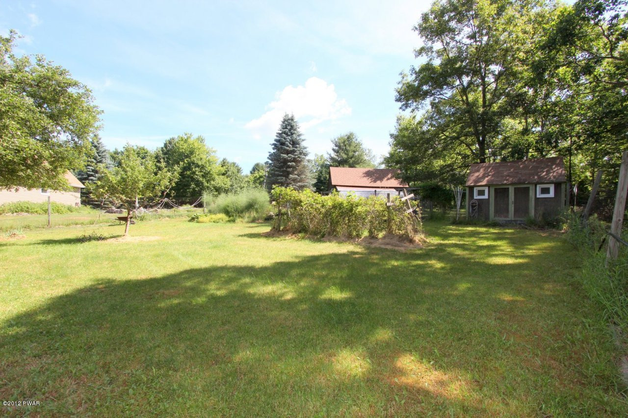 153 Daniels Road Hawley, PA 18428 - Photo 28 of 39 Gallery Image 28