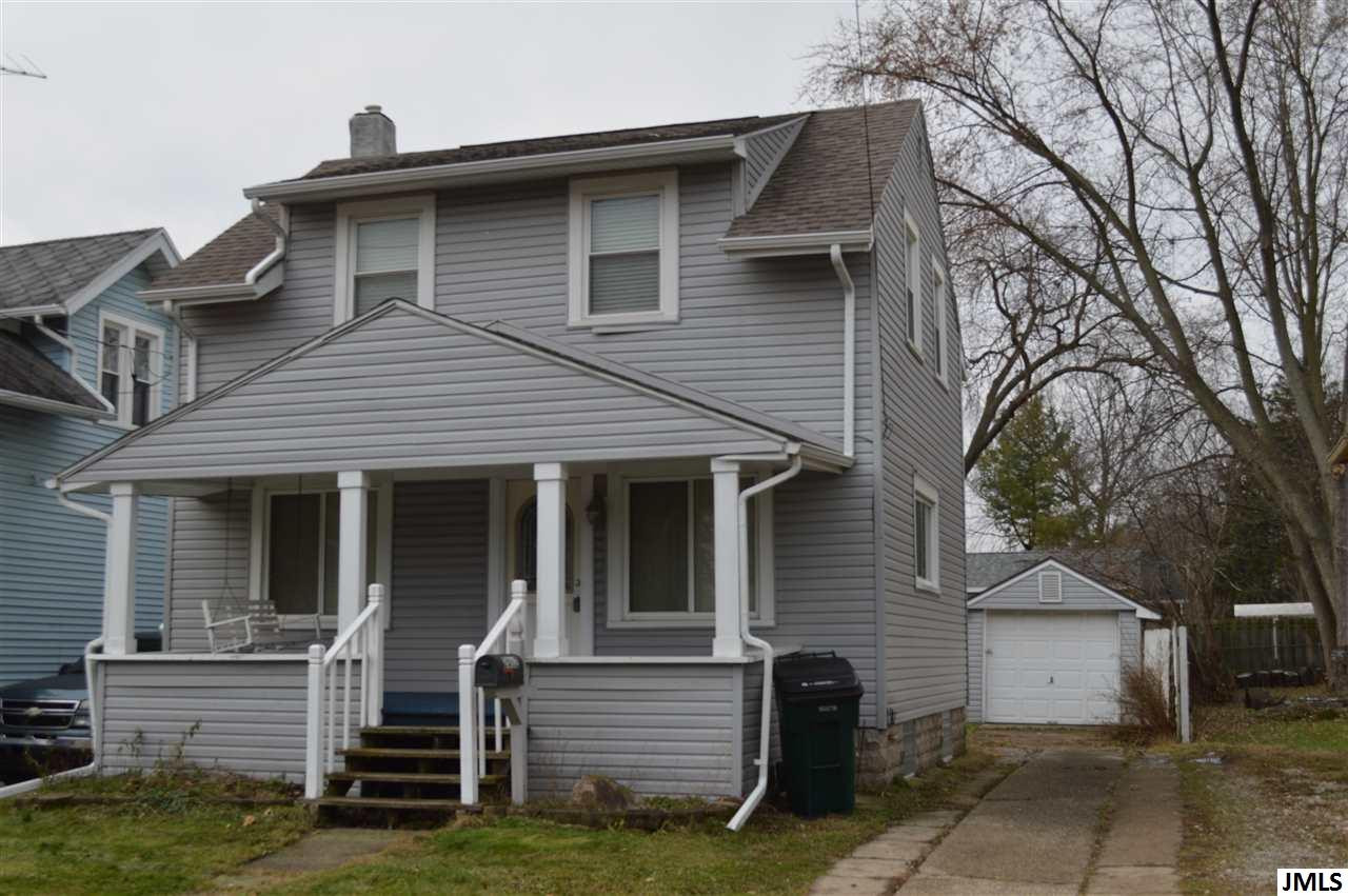 2012 South Rundle Avenue Lansing, MI 48910 - Photo 2 of 18 Photo 2
