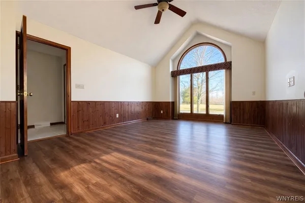 $375,000 | 3226 East River Road, Grand Island, NY 14072