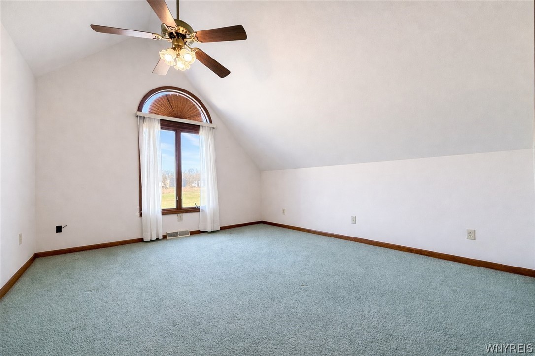 3226 East River Road Grand Island, NY 14072 - Photo 17 of 37