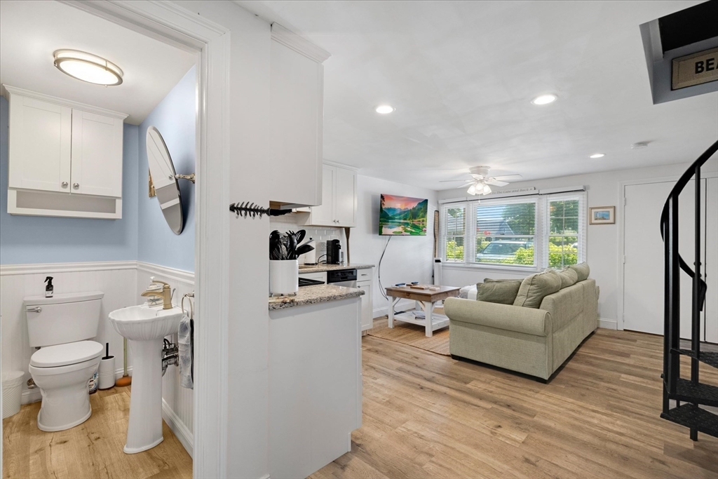 405 Lower County Road, Unit 6A Harwich, MA 02646 - Photo 11 of 33 Gallery Image 11