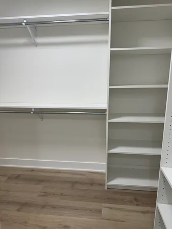 $3,495 | 1250 Park Avenue West, Unit 435, Highland Park, IL 60035