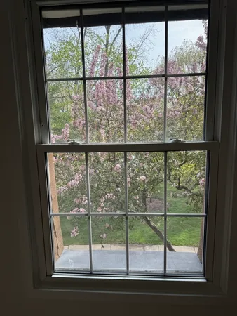$3,495 | 1250 Park Avenue West, Unit 435, Highland Park, IL 60035