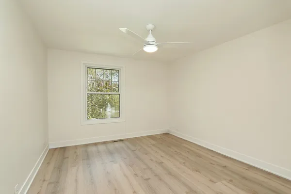 $3,495 | 1250 Park Avenue West, Unit 435, Highland Park, IL 60035