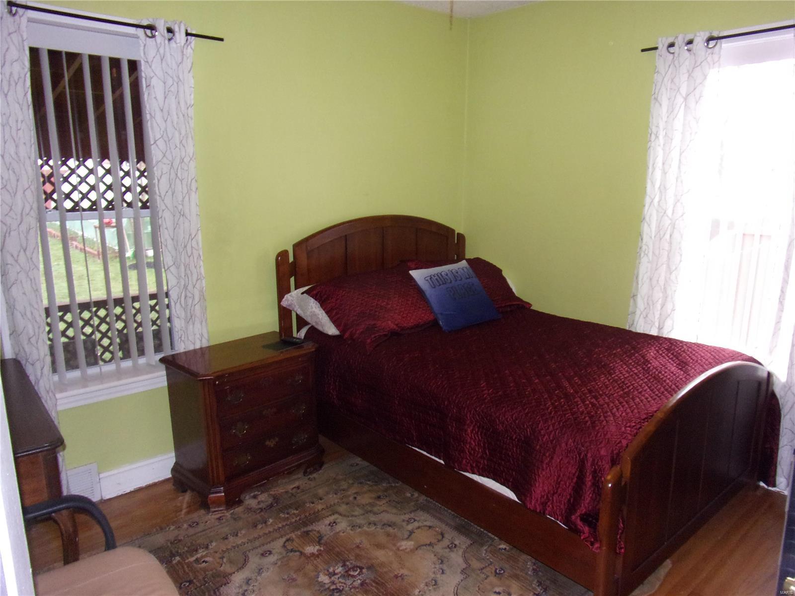 1022 Reavis Barracks Road St. Louis, MO 63125 - Photo 13 of 16 Gallery Image 13