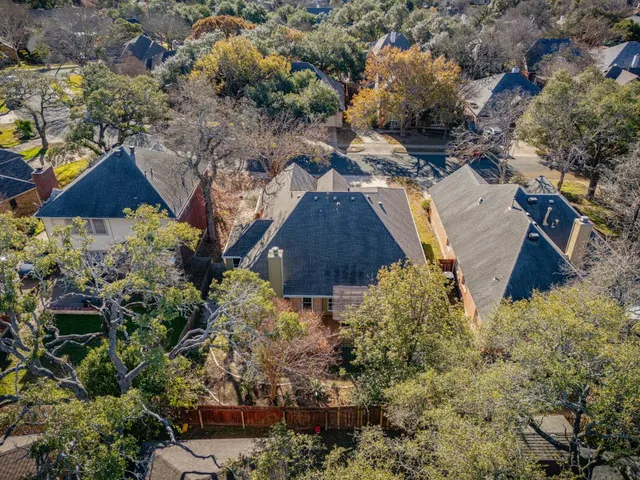 an aerial view of multiple house