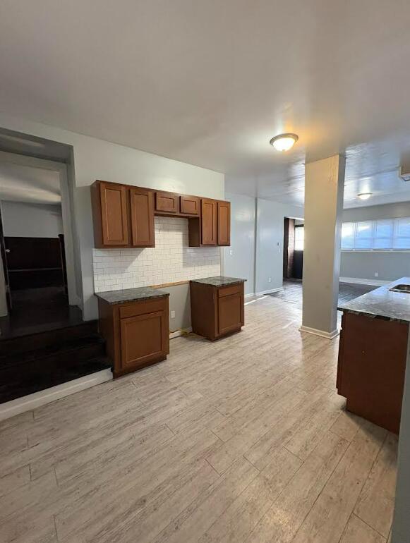 73 Woodland Street Detroit, MI 48202 - Photo 3 of 8 Screenshot 2025-10-23 032813