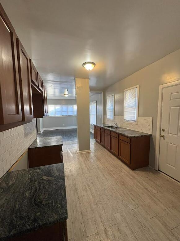 73 Woodland Street Detroit, MI 48202 - Photo 5 of 8 Screenshot 2025-10-23 033437