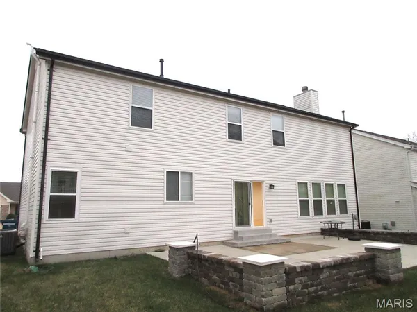$579,900 | Undisclosed Address, Ballwin, MO 63021