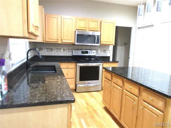 $579,900 | Undisclosed Address, Ballwin, MO 63021