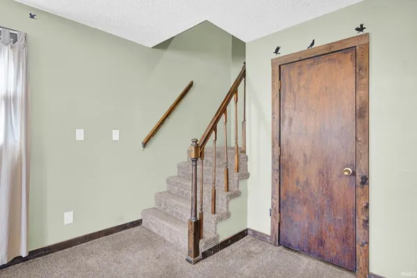 $269,000 | 2920 V Street, Bedford, IN 47421