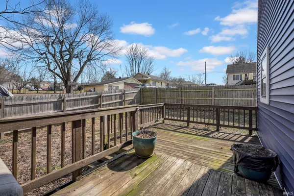 $280,000 | 2920 V Street, Bedford, IN 47421