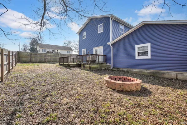 $280,000 | 2920 V Street, Bedford, IN 47421