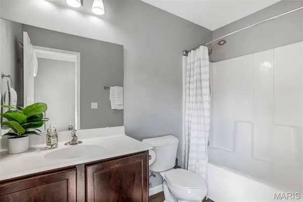 $329,900 | 111 Downing Street, House Springs, MO 63051