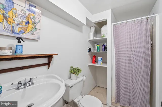 $2,000 | 1809 East Fairmount Avenue, Baltimore, MD 21231