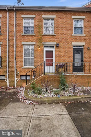$2,000 | 1809 East Fairmount Avenue, Baltimore, MD 21231