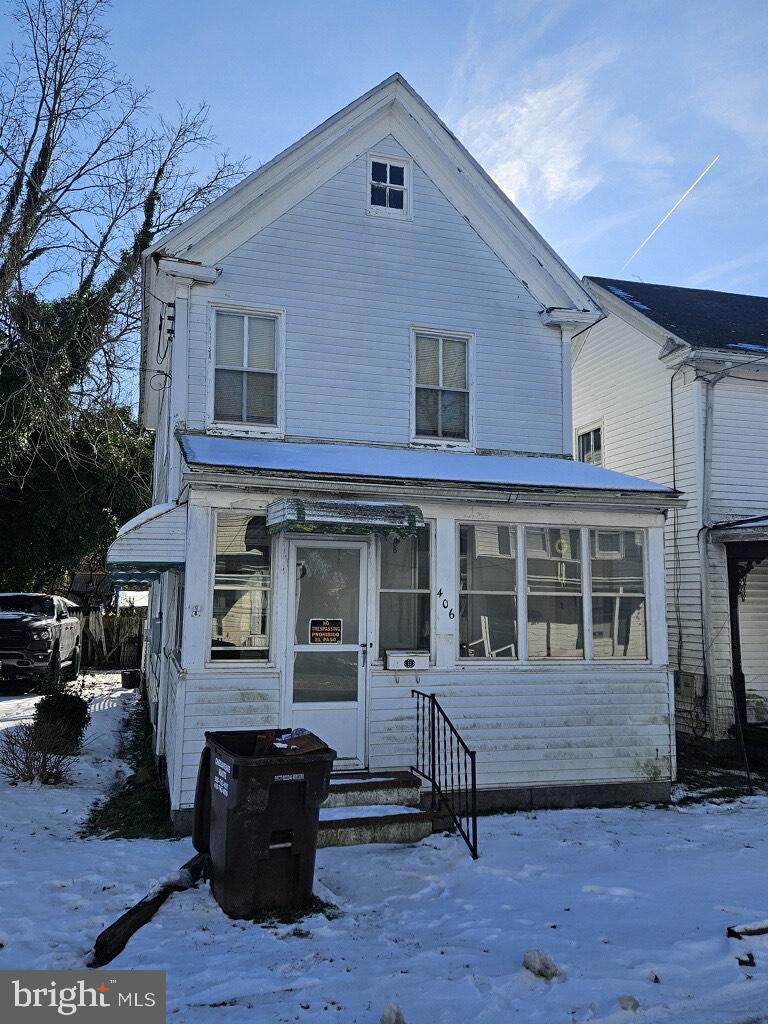 406 Light Street Cambridge, MD 21613 - Photo 2 of 11