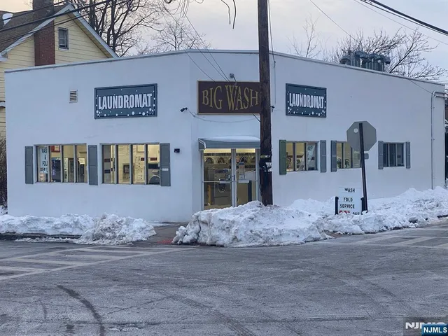 $2,000 | 29 High Street, Unit 1L, West Orange, NJ 07052