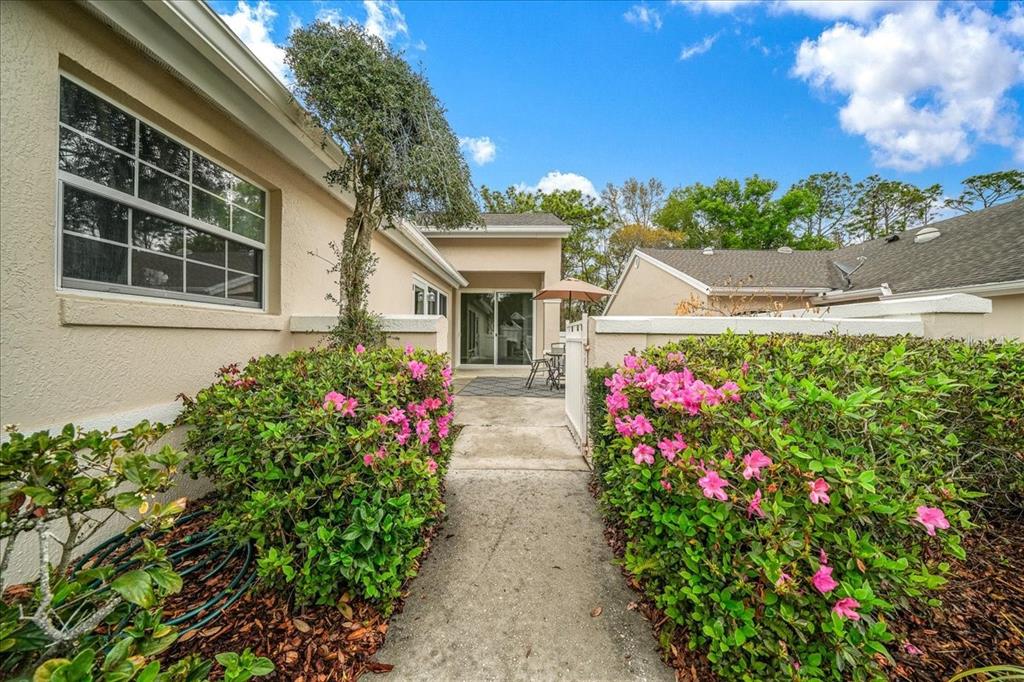 7865 Southwest 115th Loop Ocala, FL 34476 - Photo 2 of 55