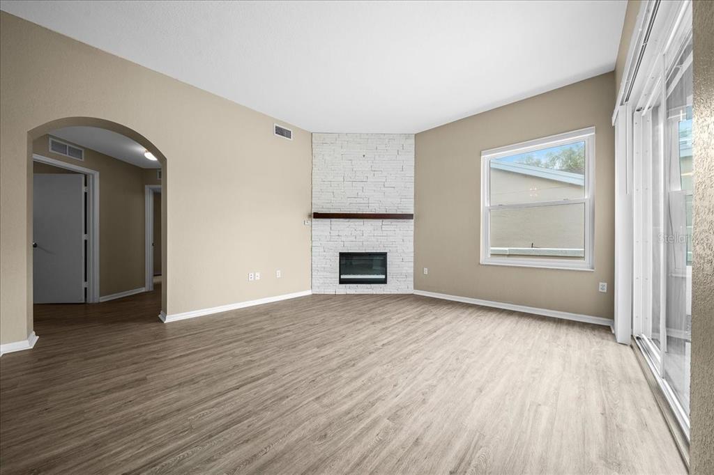 7865 Southwest 115th Loop Ocala, FL 34476 - Photo 3 of 55