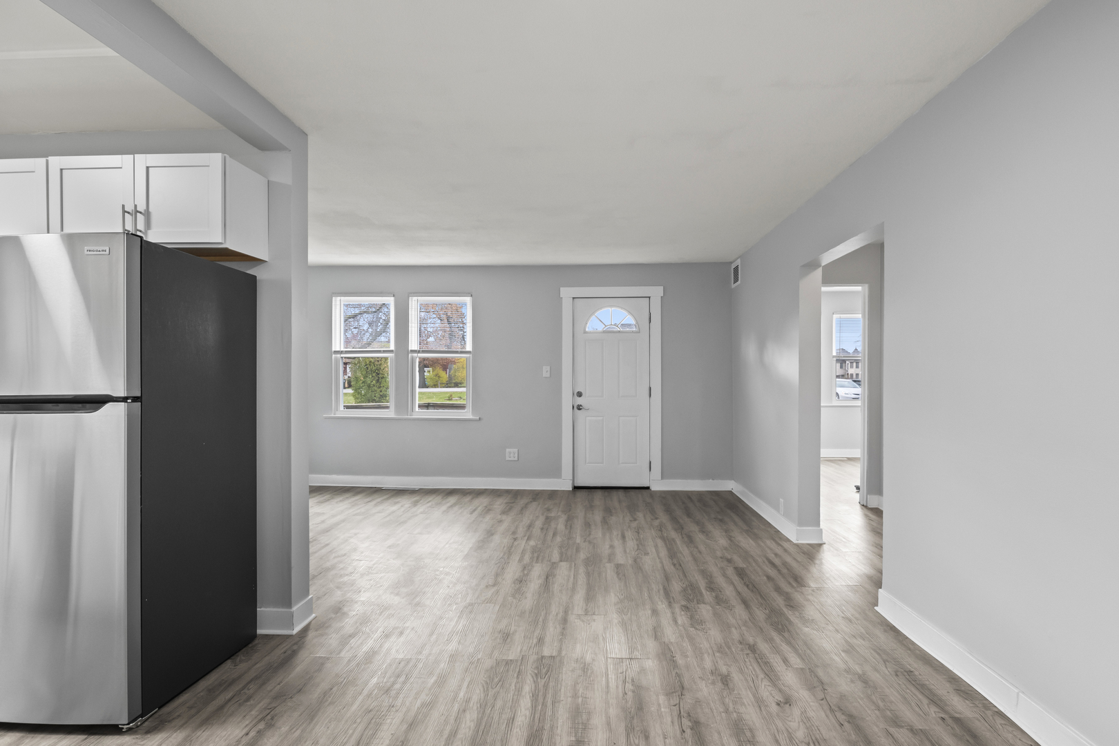 3614 Linneman Street Glenview, IL 60025 - Photo 5 of 26