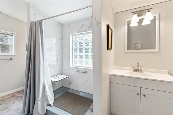 $699,000 | 813 Mt Philo Road, Shelburne, VT 05482